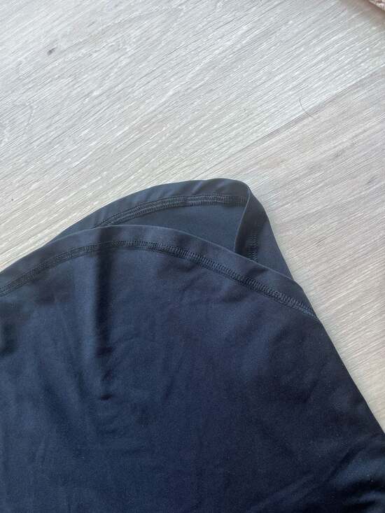 Peloton - Picture 7 of 7